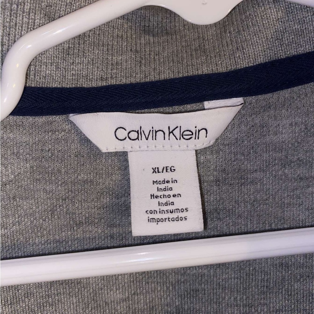 Calvin Klein Button Up - Picture 3 of 5